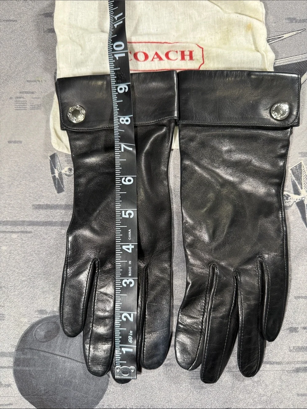 VINTAGE COACH BLACK LEATHER CUFFED GLOVES SZ 6 1/2